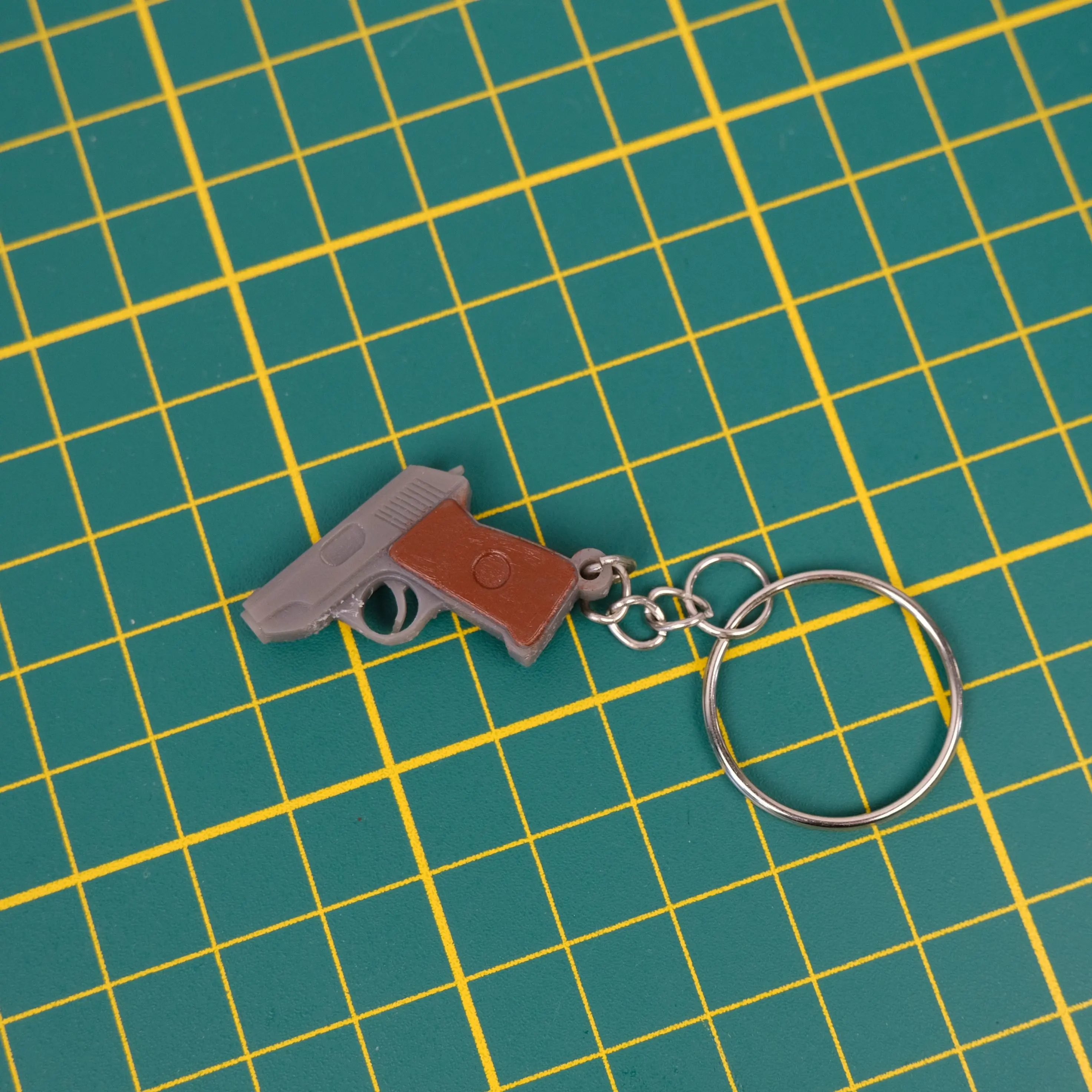 TF2 Makarov Keychain | Mini Keychain | Resin