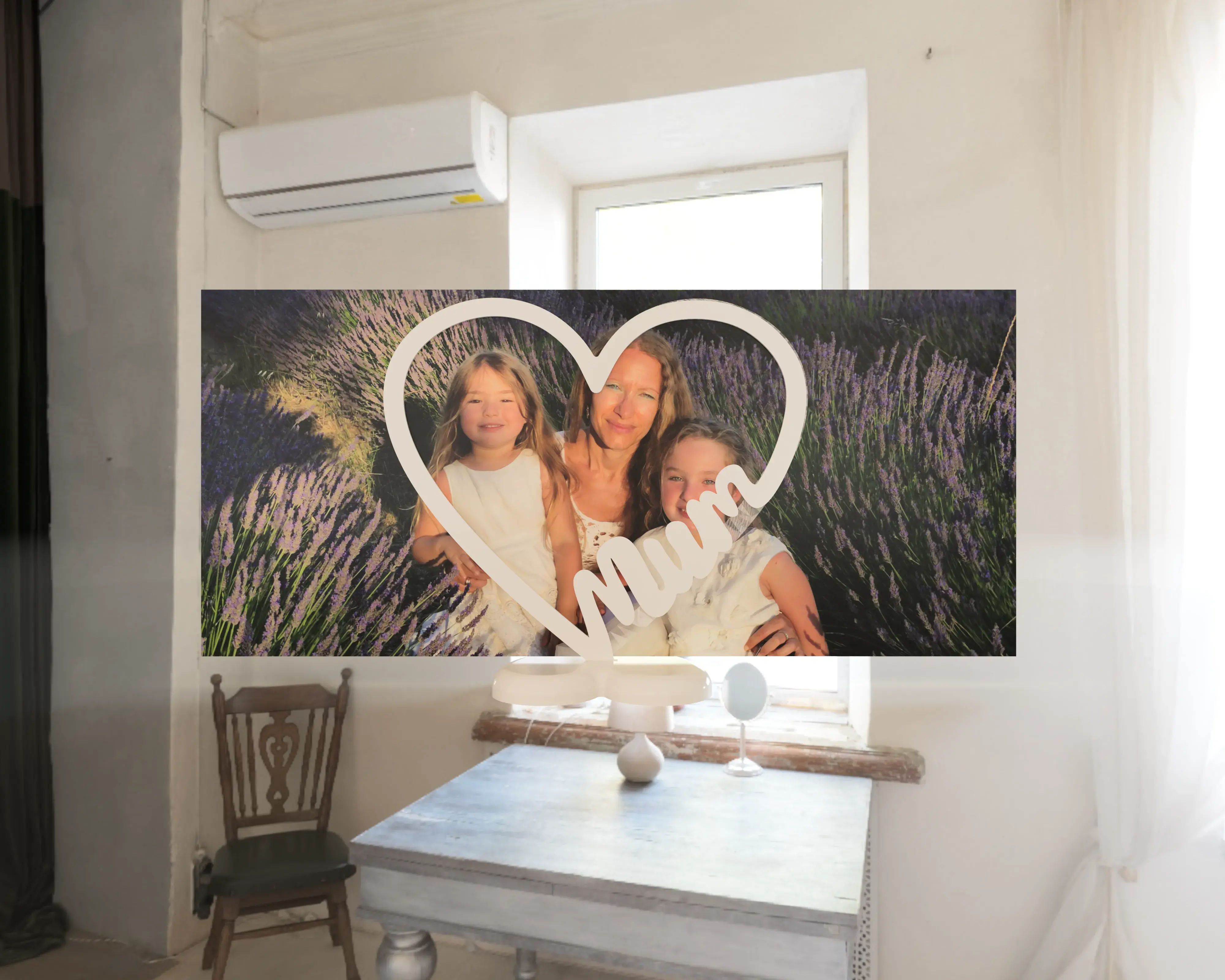 Photo frame for the Mother’s Day V2