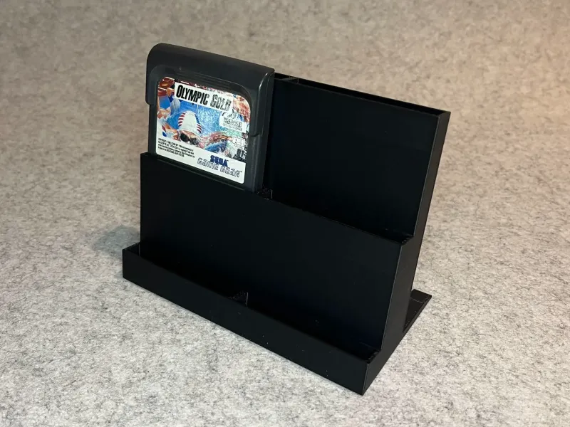 Display stand holder for Sega GameGear games