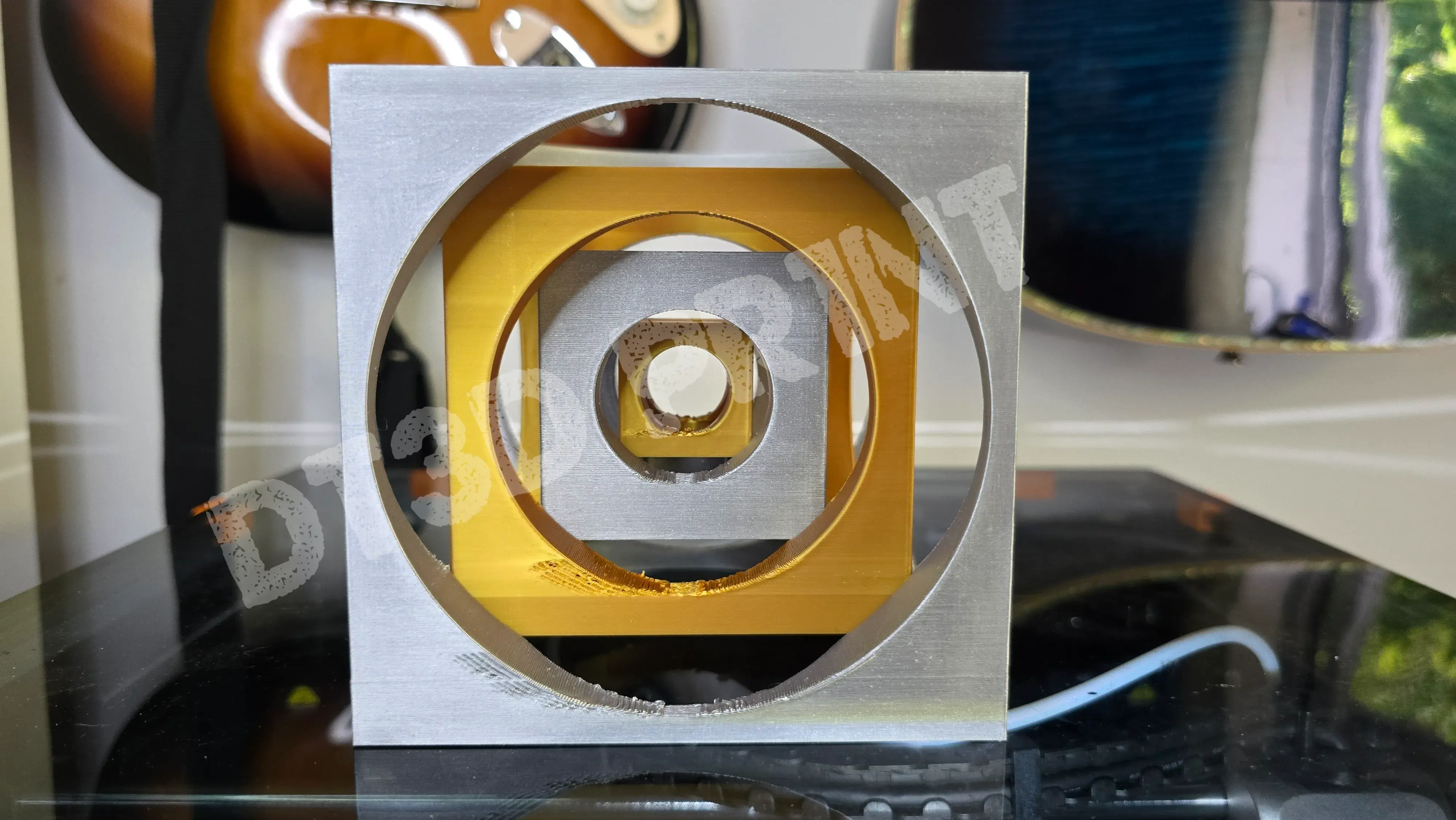 ILLUSION TURNERS CUBE TOY SCULPTURE