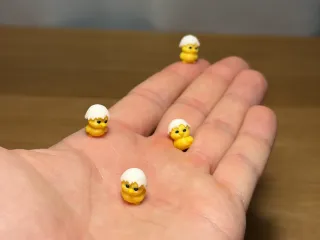 Mini Chicken with Egg Hat