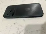 2 iPhone 17 Pros-2