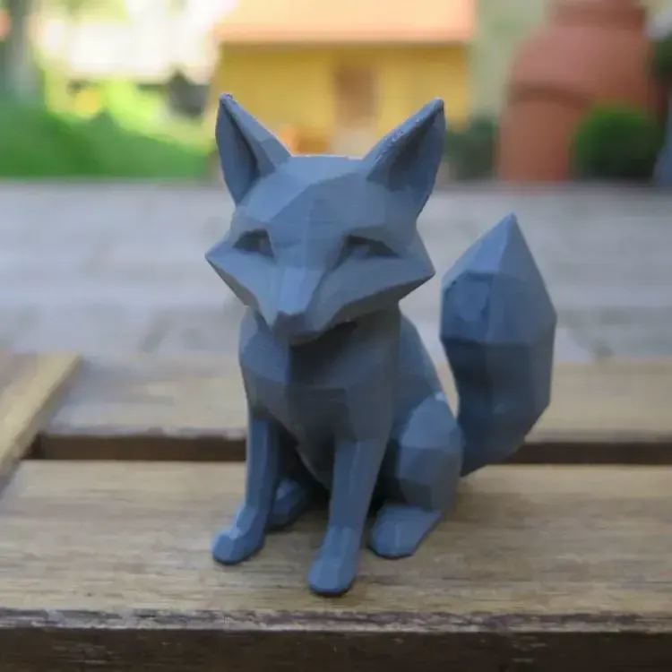 Low-Poly Cute Fox
