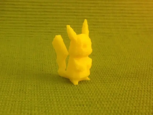Kuyruğu güçlendirilmiş Pikachu