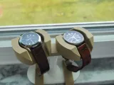 Watch holder for solar atomic watch-1