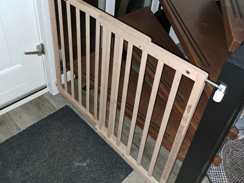 Stairgate / safety gates parts, hinges, caps