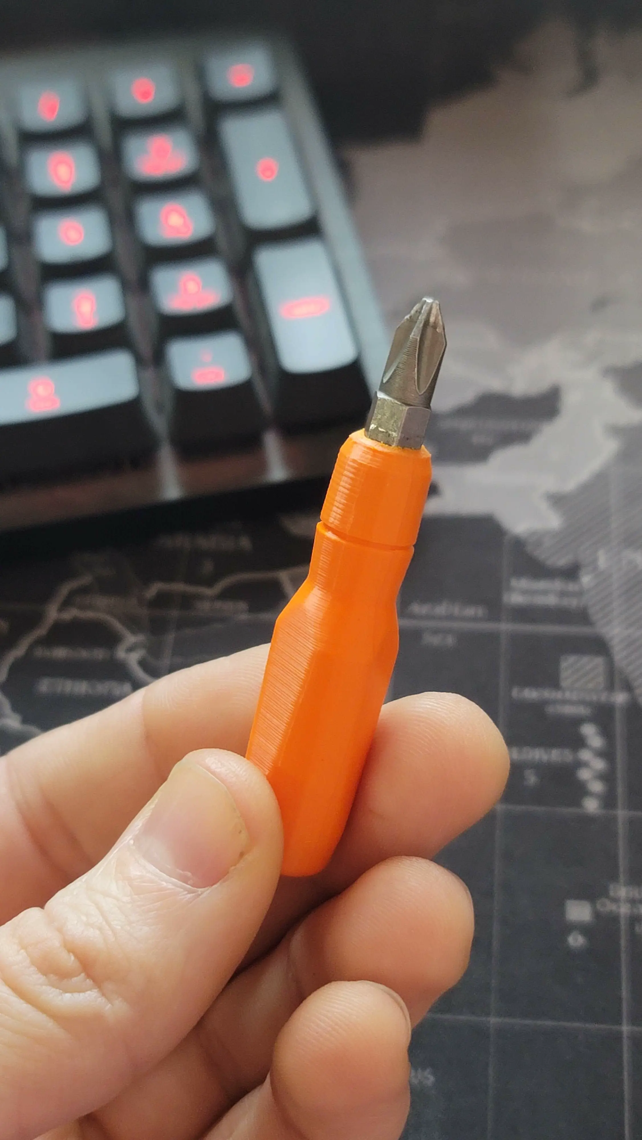 LTT Pocket Screwdriver @ Home 1/4"
