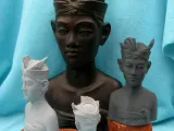 Bust with Headband   -0