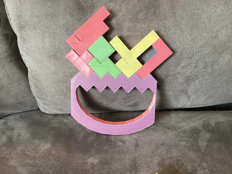 Tetris themed balance game constantly updated for huge value