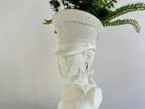 MISS NUTCRACKER PLANTER-0