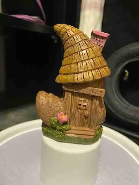 Gnome Boot House