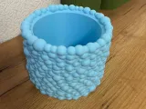 Bubbly Textured Planter-2