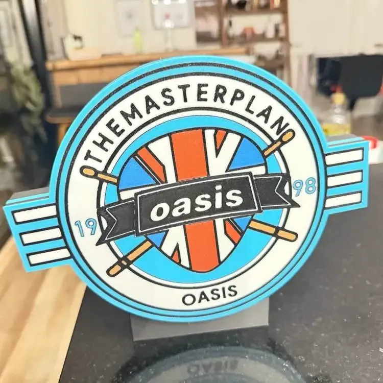 Oasis LED Lightbox – Live 25 & Masterplan Tribute!