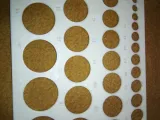 Gabarits de cercles et de carrés pour le dessin-1