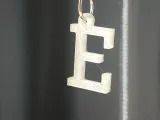 E keychain-0