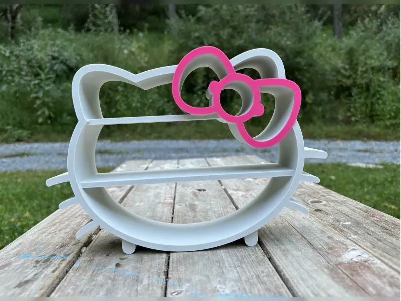 Hello Kitty Shelf