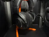 Geometric Form Meets Function: Custom-Designed Headset Stand-0