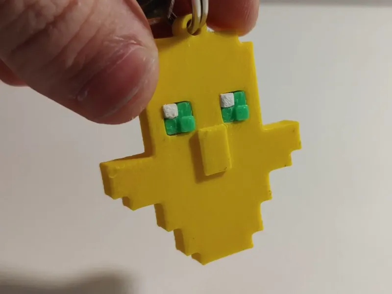 Minecraft Totem of Undying keychain