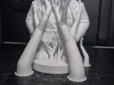 Статуэтка обезьяны в костюме-1