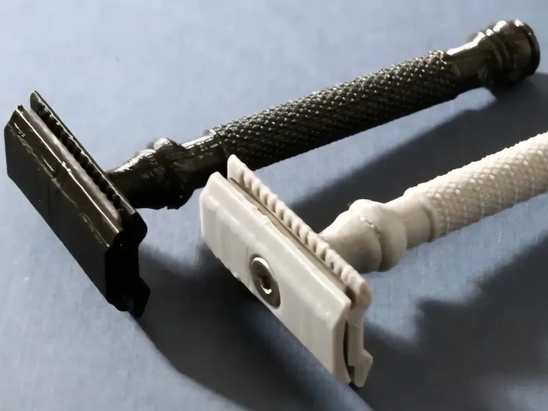 double sided straight blade shaver