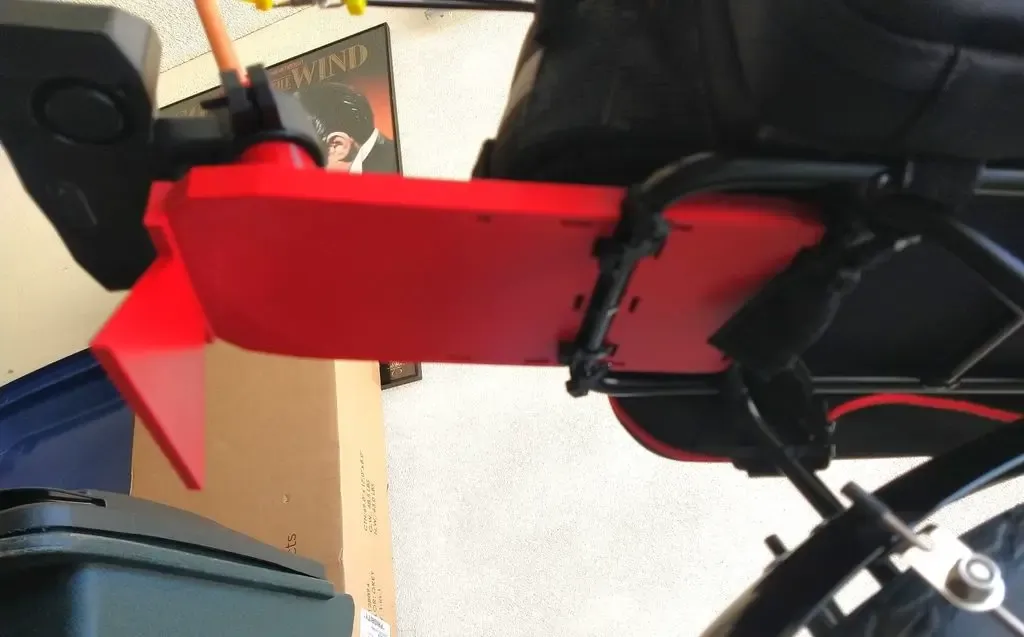 Taillight and Flag Support - Rack Mount