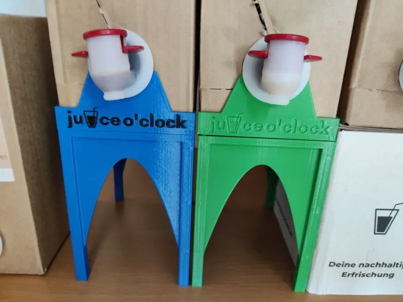 juice O'clock standee