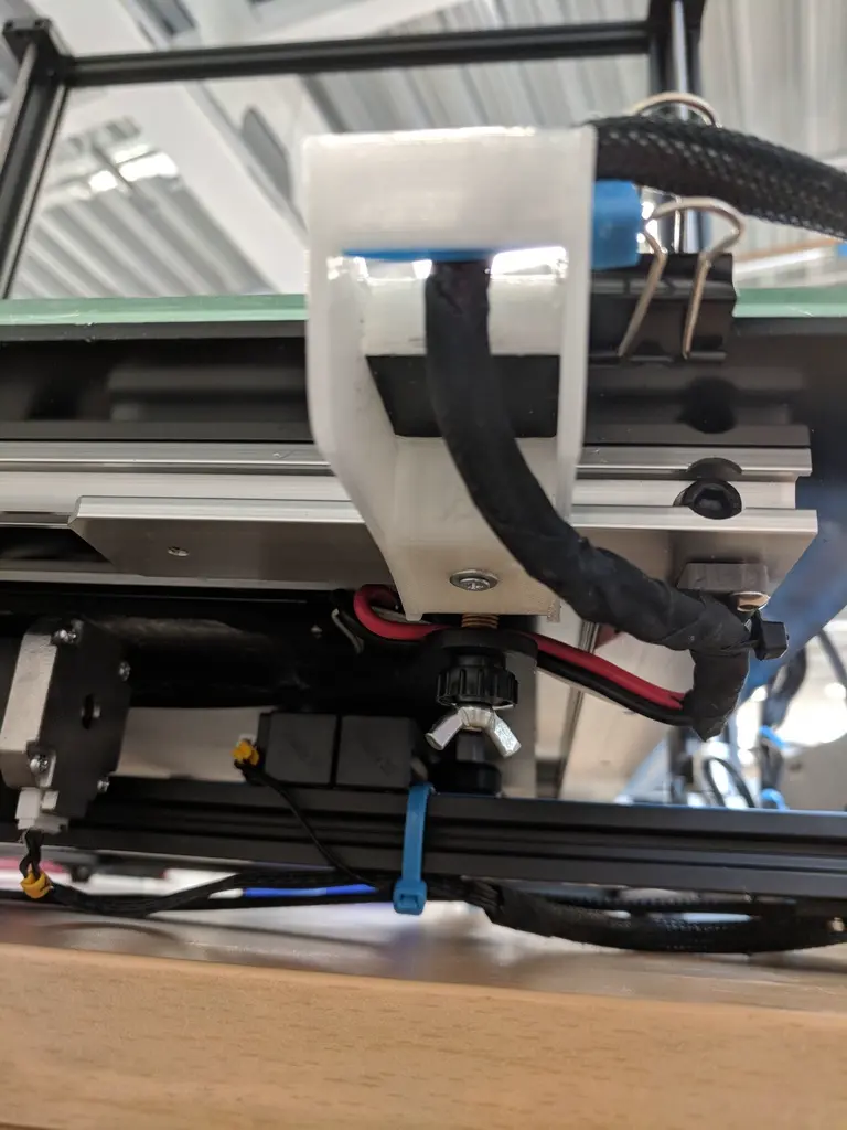 Creality CR-10S5 Strain relief bracket for heated bed cable