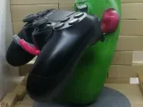 CONTROLLER HOLDER / RICK PS4-8