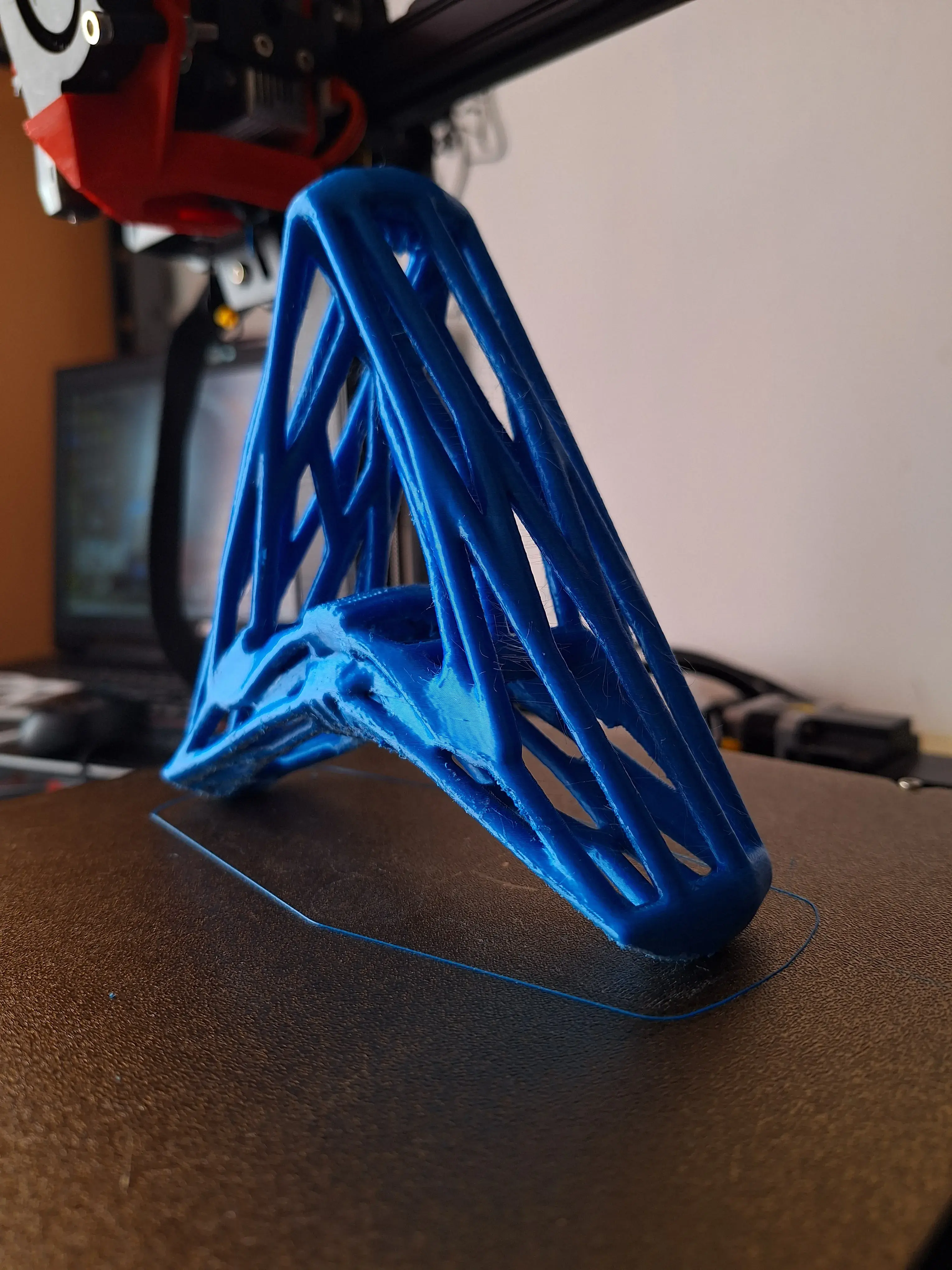 Logo creality voronoi