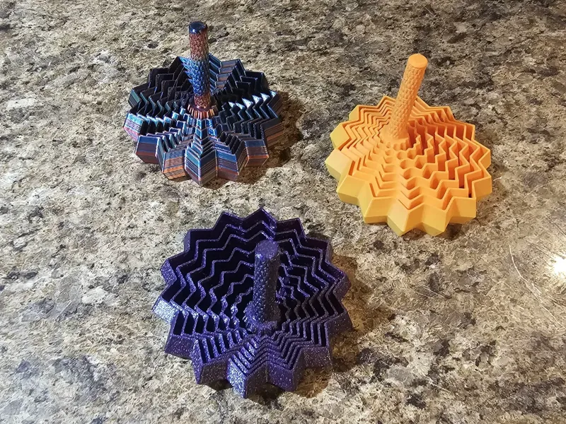14 Point Star Expanding Fidget