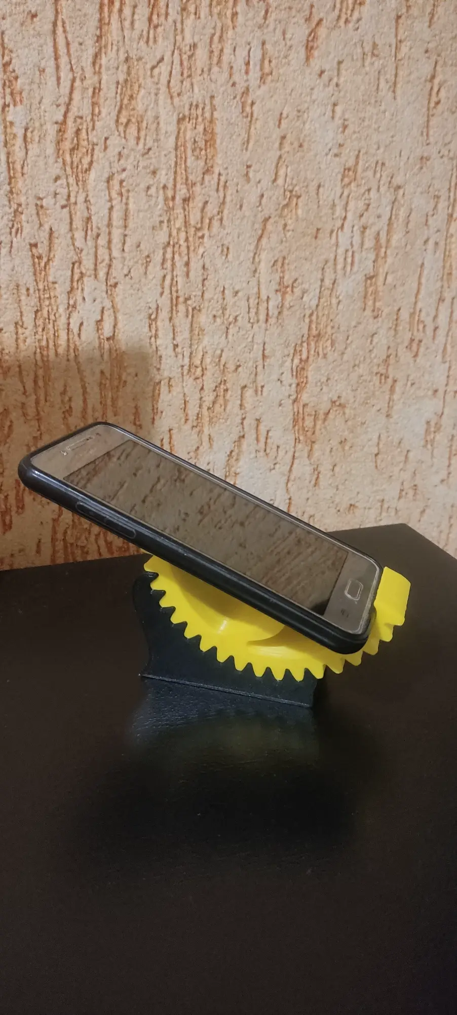 Gear phone holder