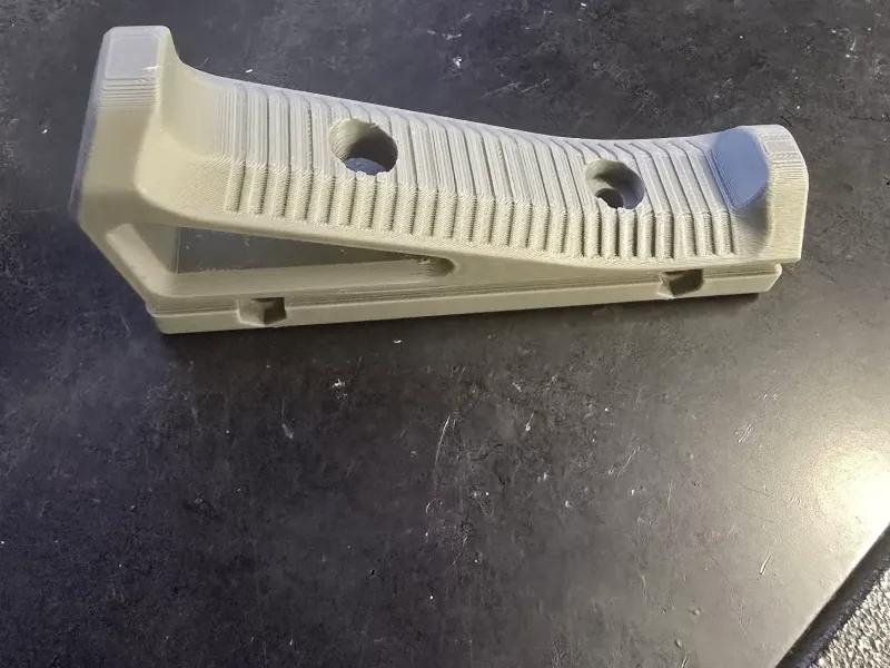 Air softFront foregrip v2