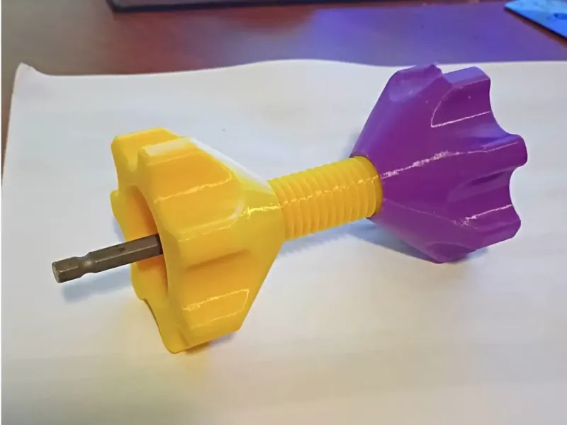 Filament spool drill adaptor winder with screwdriver shaft
