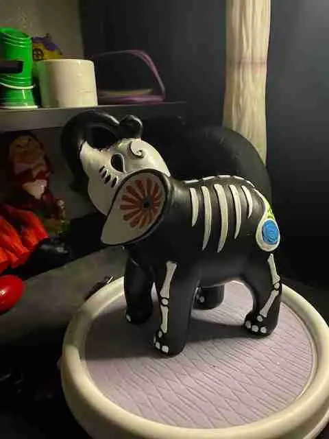 Elefante del Día de los Muertos