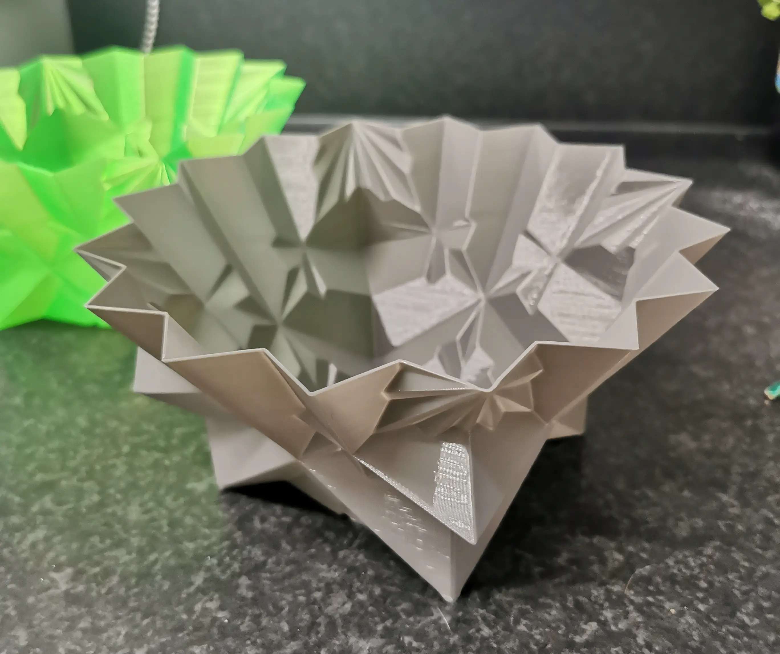 Fruteira em modo vaso - Spikey