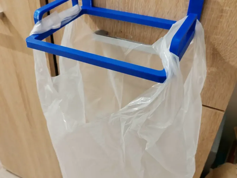 Trash bag hanger from Temu.