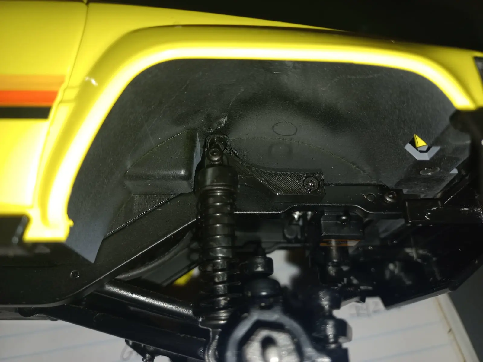 FMS Hilux 1/18 lift kit + super flex