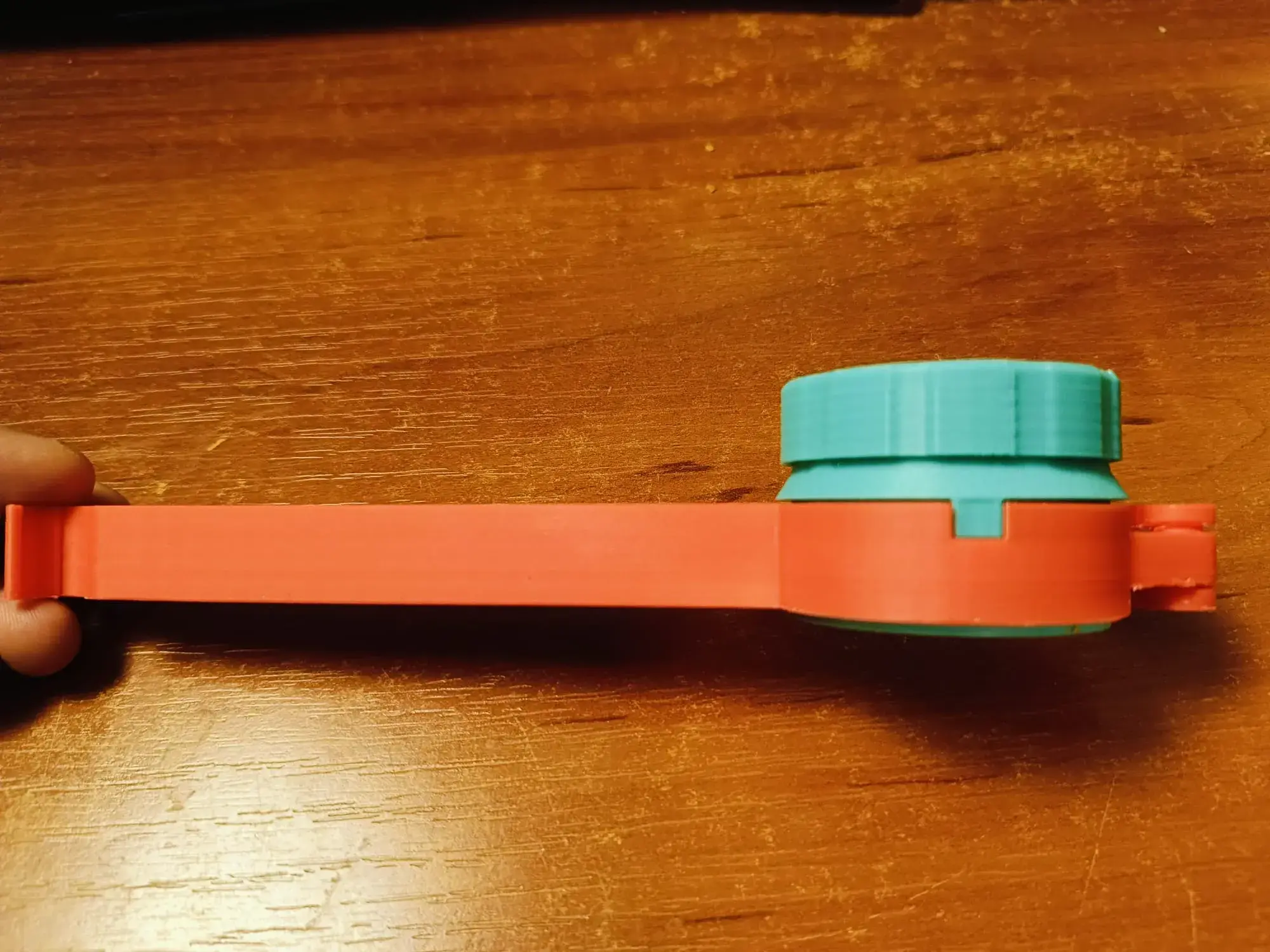 Smart Packet Locker for Travel Convenience