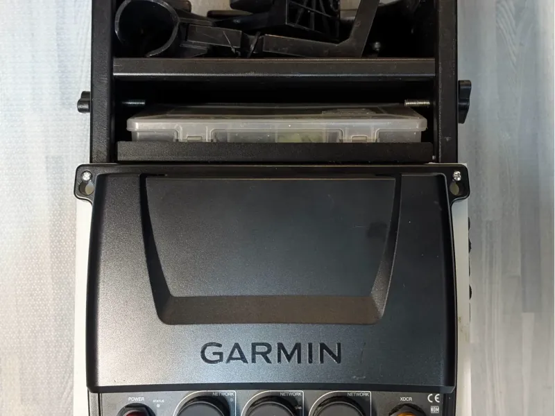Garmin CCV 20 Black Box Mount for Boat Tote