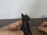 Cat Statue-1