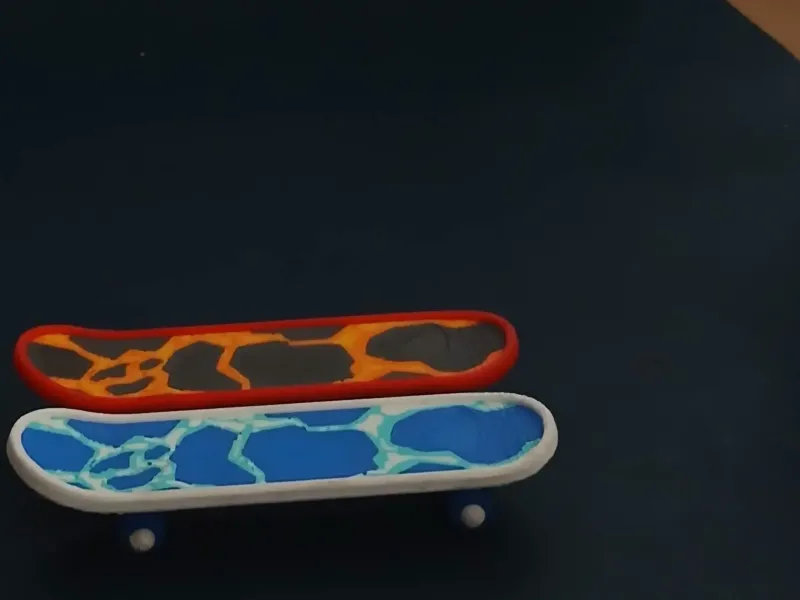 Lava Finger skate -Board- Magma multicolor table