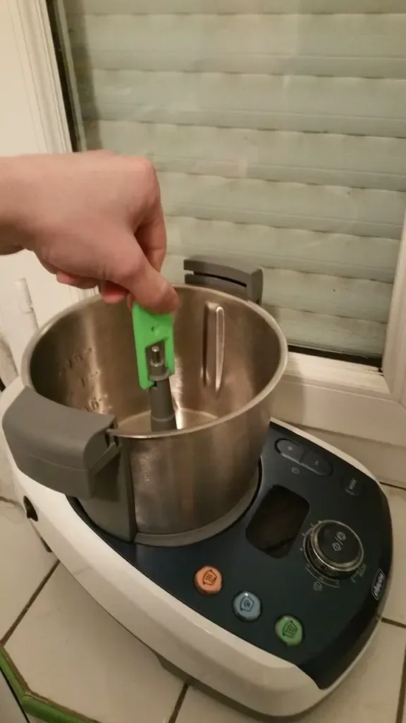 Blade extractor for Chicco Delonghi Baby meal
