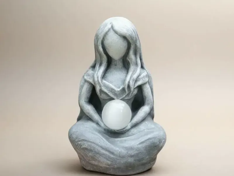 Serenity Kadın Dekoratif Heykeli