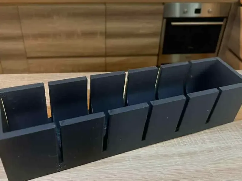 Guida e Contenitore per Coltello Taglia Maki - Facile Accesso a Ribaltamento