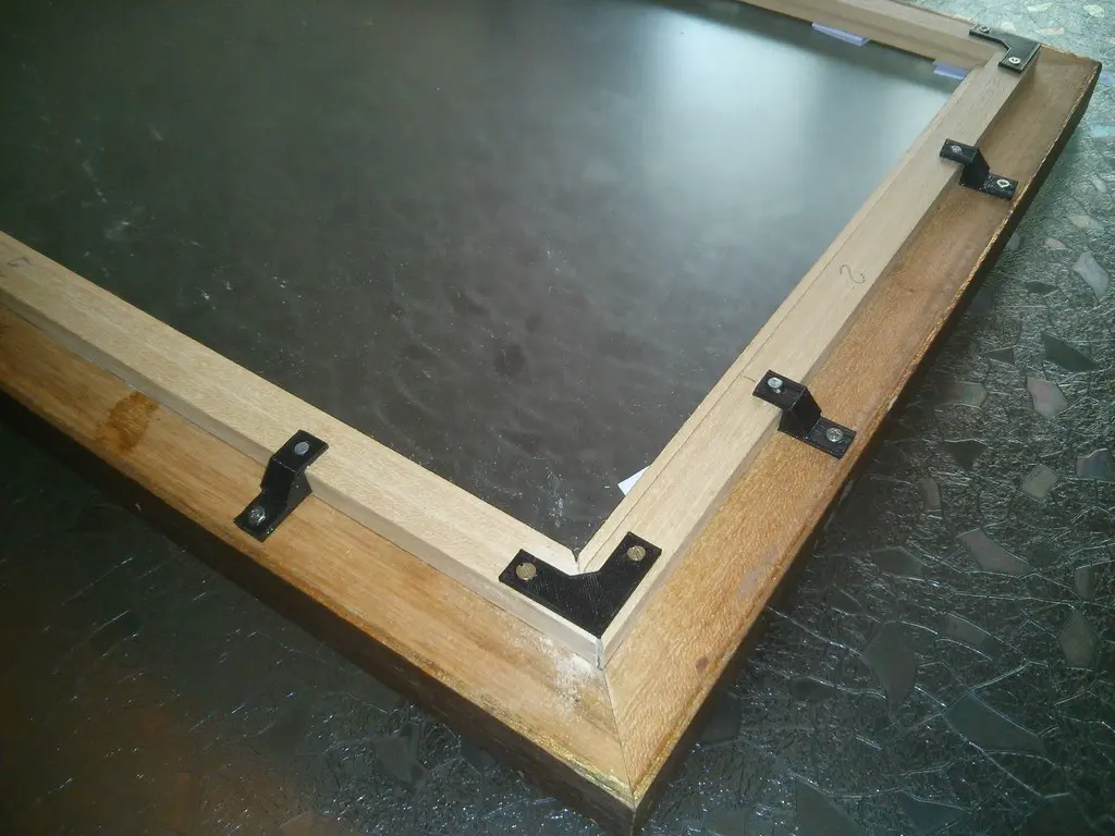 Picture Frame Bracket