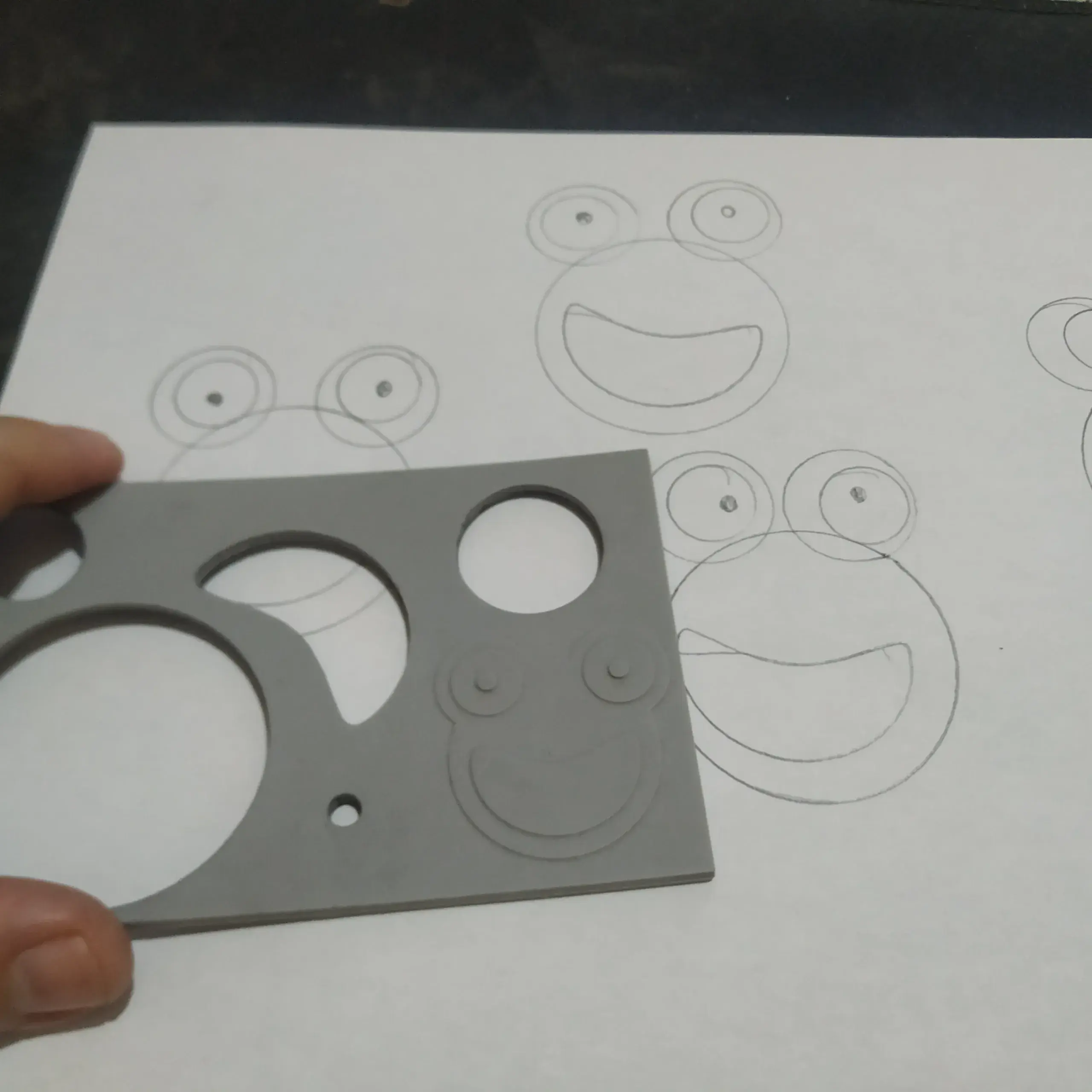 Draw animals with shapes stencil