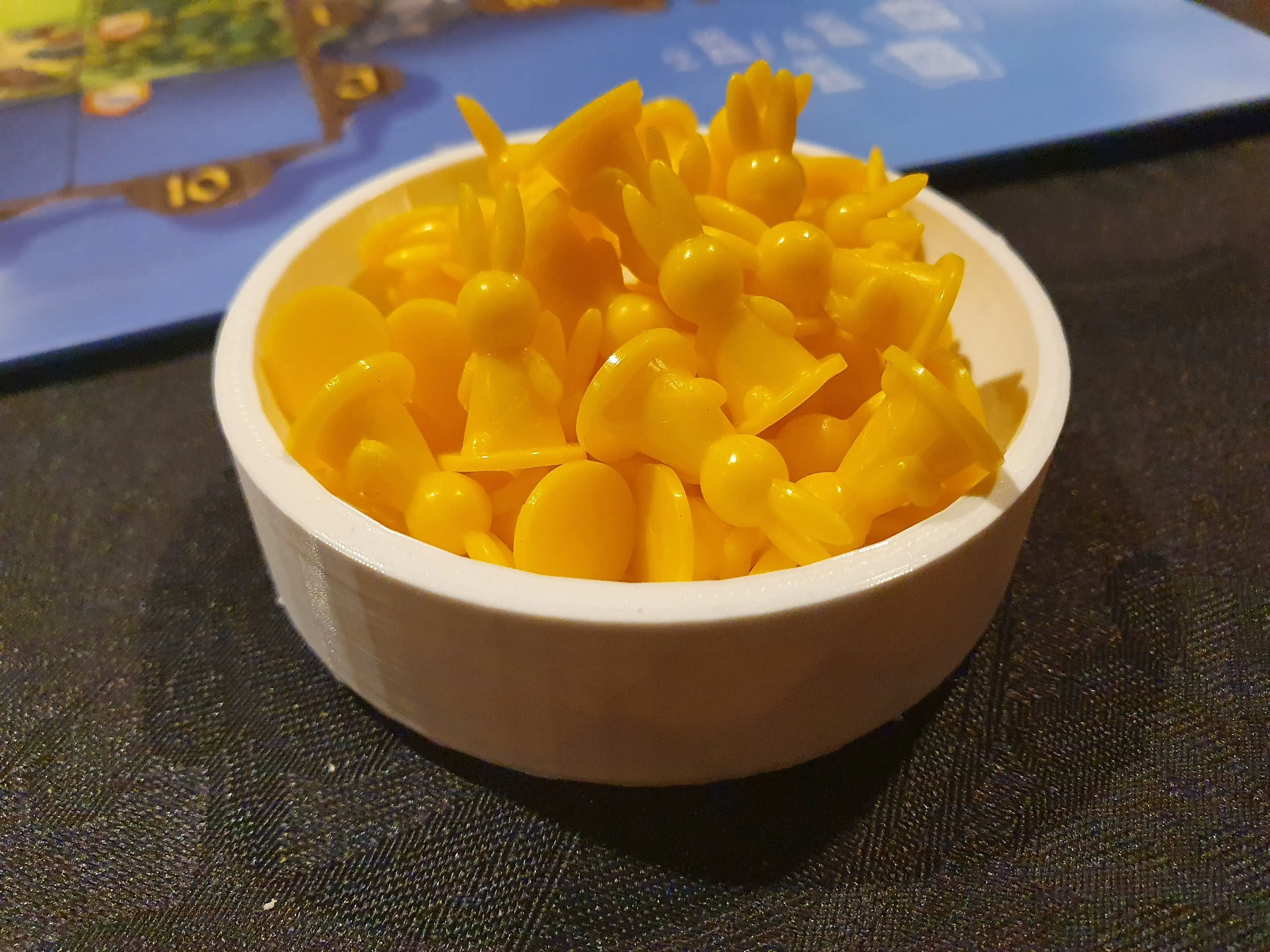 STACKABLE BOARDGAME CIRCULAR COMPONENT TOKEN TRAY