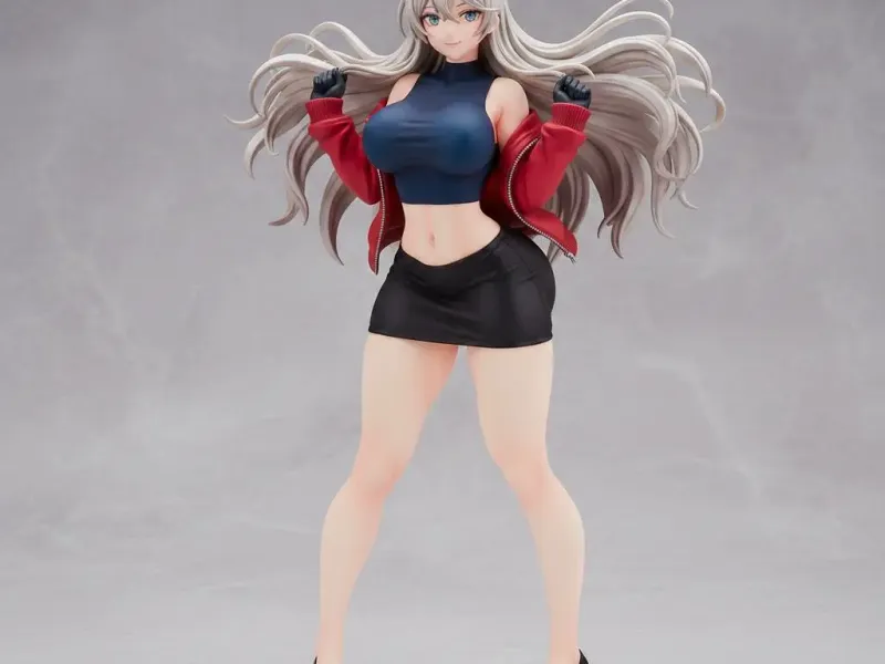 Street Style Original Anime Girl Collectible Figurine