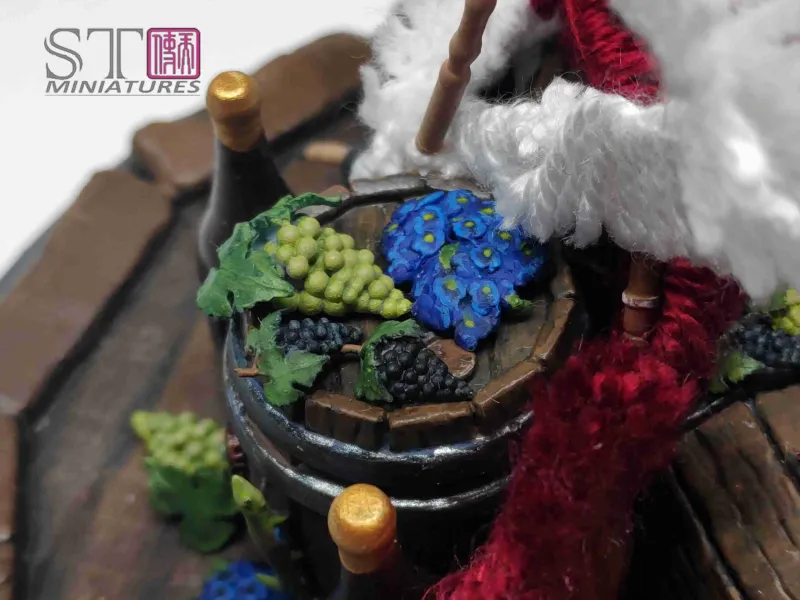 Doll house diorama bunch of grapes