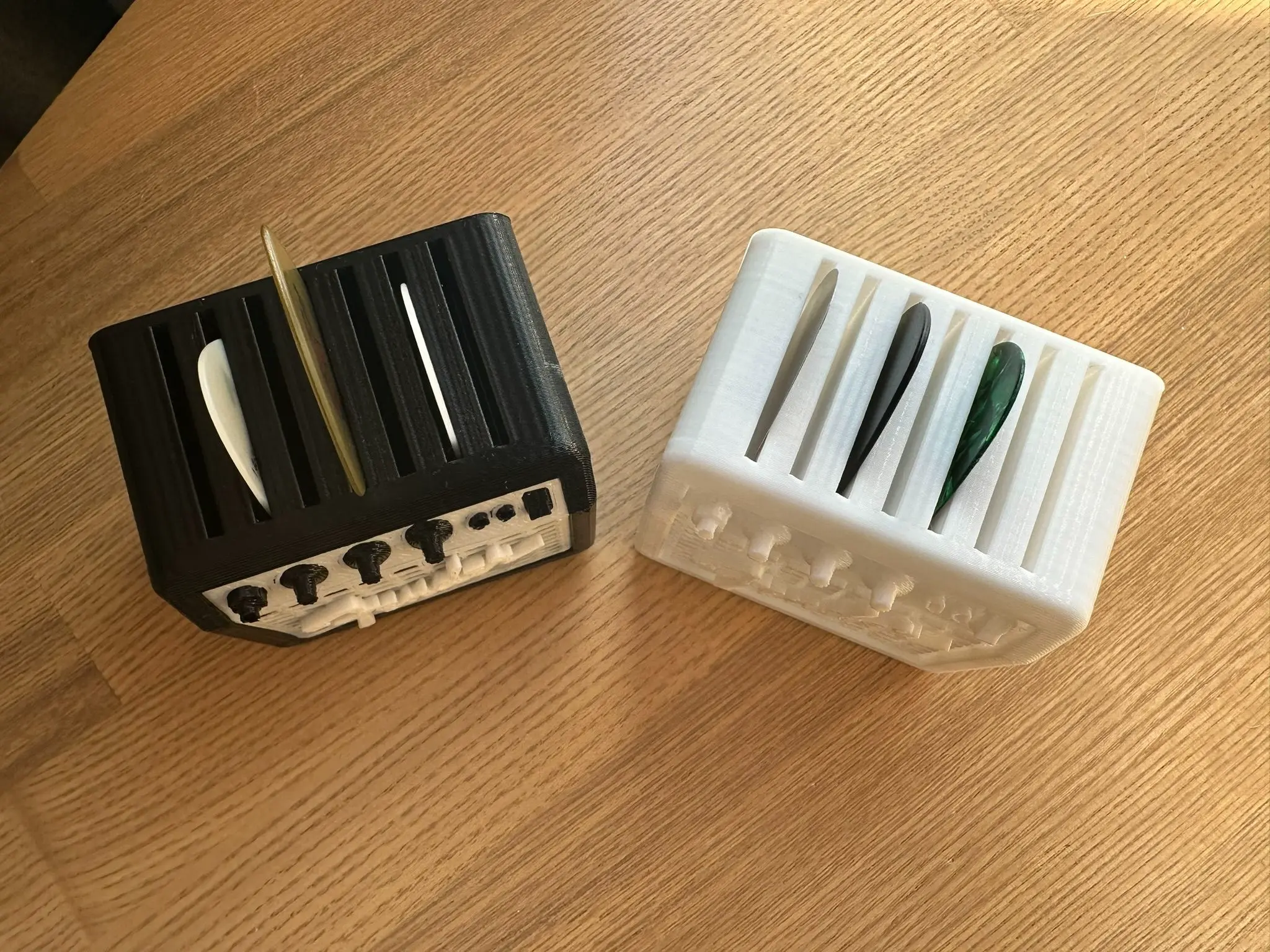 Fender amp guitar pick holder